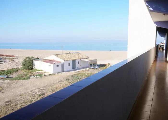Apartamento Cómodo En Con Aire Acondicionado Y Aparcamiento, Cerca De La Playa - Es-373-57 *