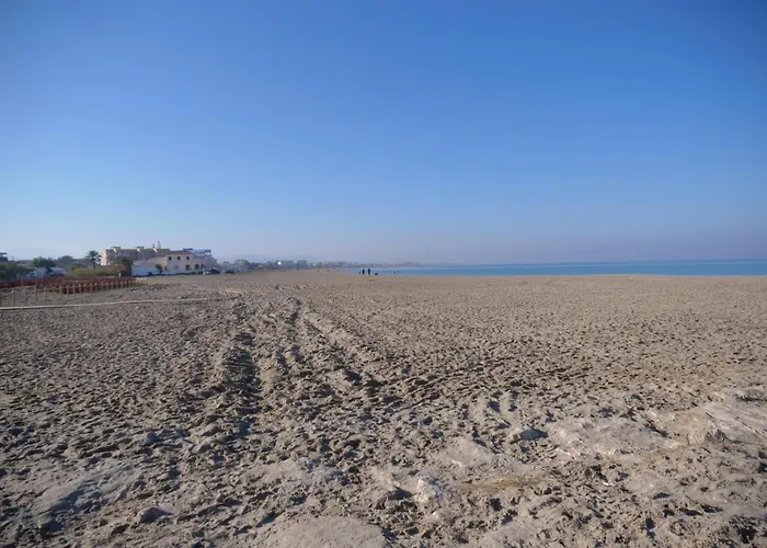 Cómodo En Con Aire Acondicionado Y Aparcamiento, Cerca De La Playa - Es-373-57 * Dénia